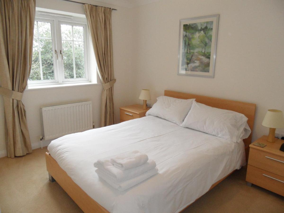 Basingstoke Apartments - Westlands House, City Centre, Home-From-Home Εξωτερικό φωτογραφία